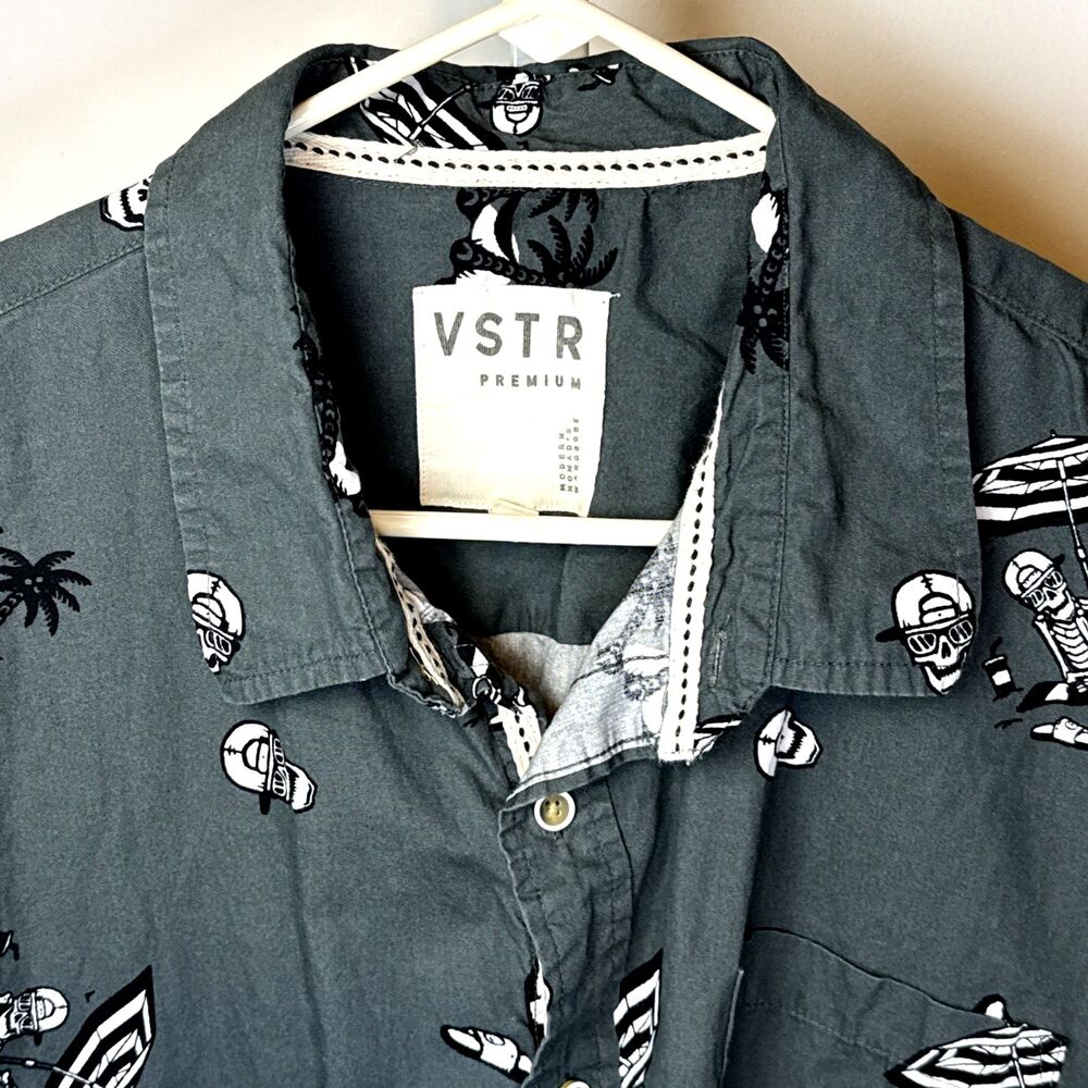 VSTR Premium Mens XXL Skull Beach Print Button Down Short Sleeved Shirt Cotton